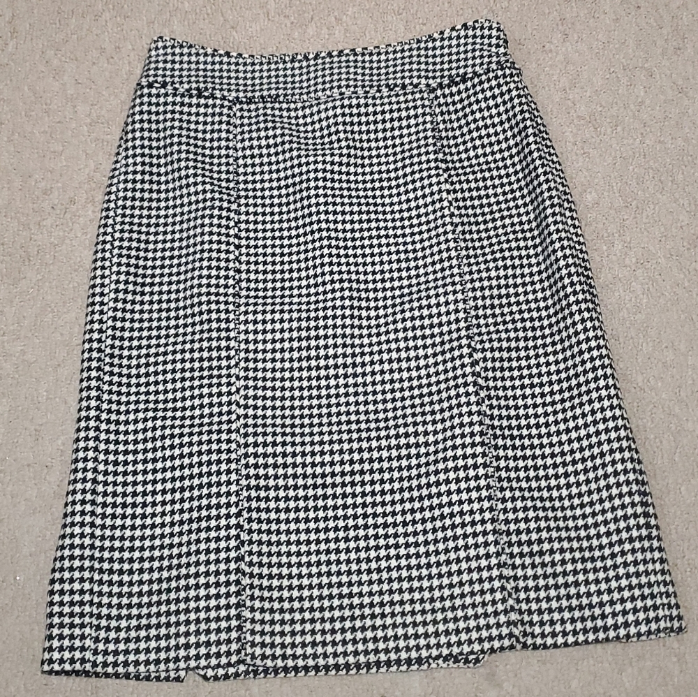 Banana Republic Houndstooth Skirt Wool Fully Lined Women's 4 Black/White